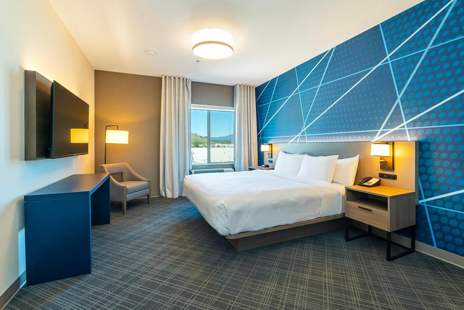 Comfort Suites Kelowna Dış mekan fotoğraf
